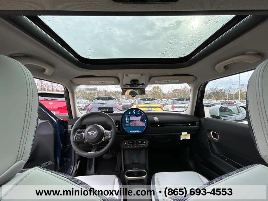 new 2025 MINI Hardtop car, priced at $36,980