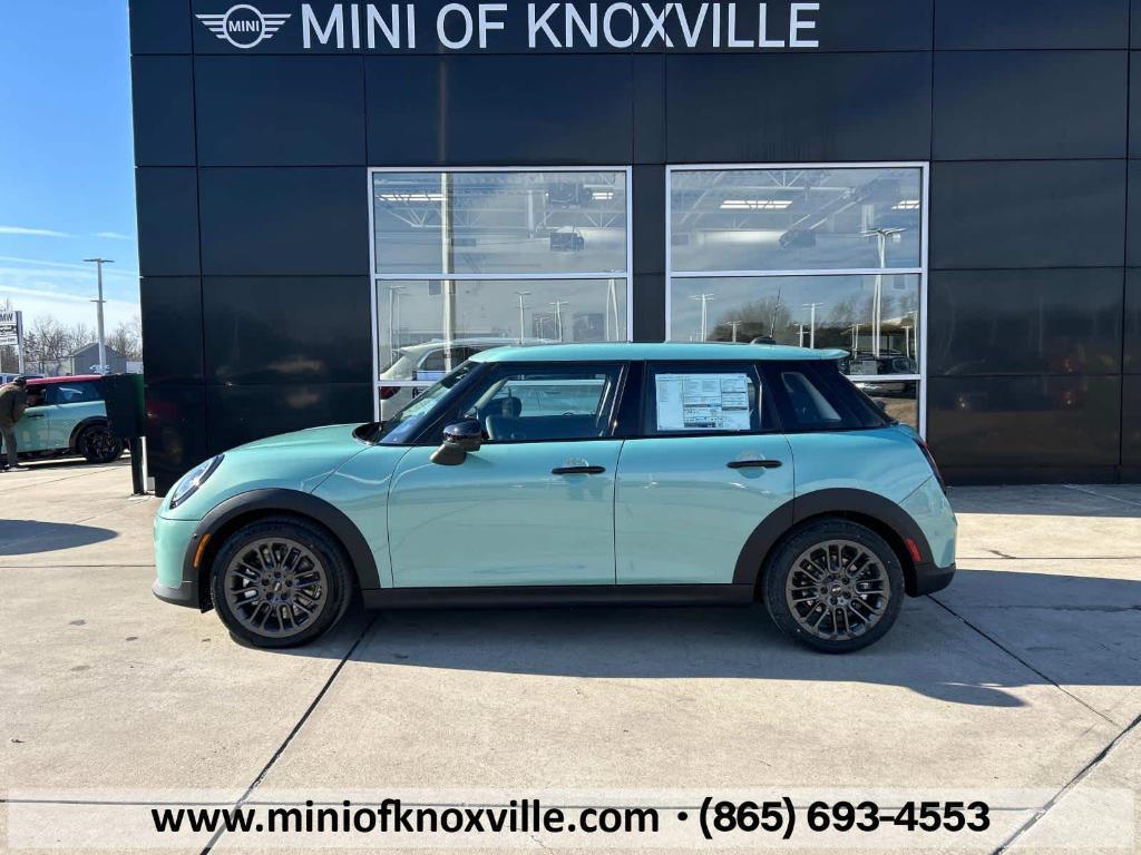 new 2025 MINI Hardtop car, priced at $38,600