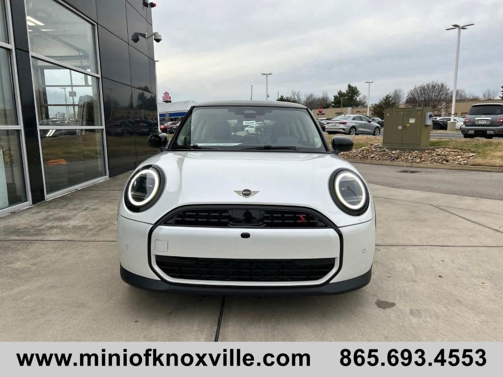 new 2025 MINI Hardtop car, priced at $37,295