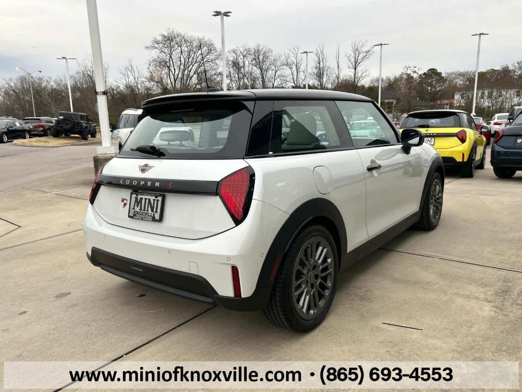 new 2025 MINI Hardtop car, priced at $37,295