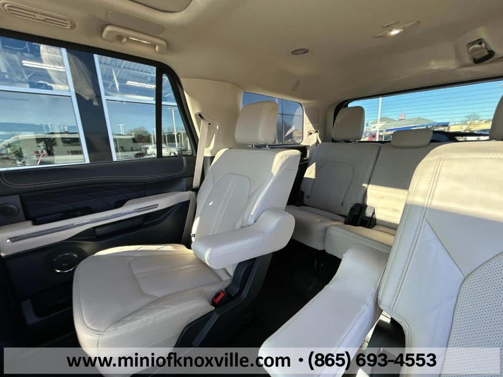 used 2024 Ford Expedition car, priced at $77,901