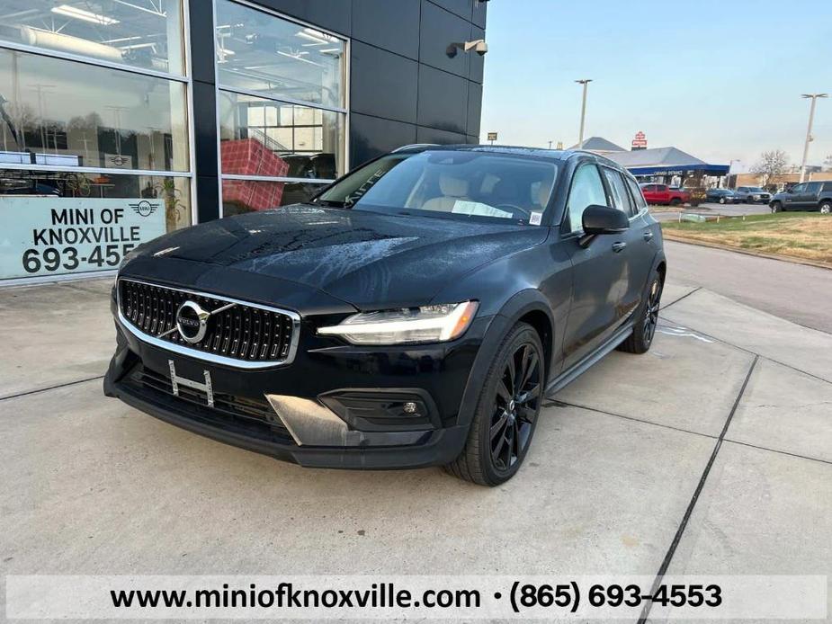 used 2021 Volvo V60 Cross Country car, priced at $30,901