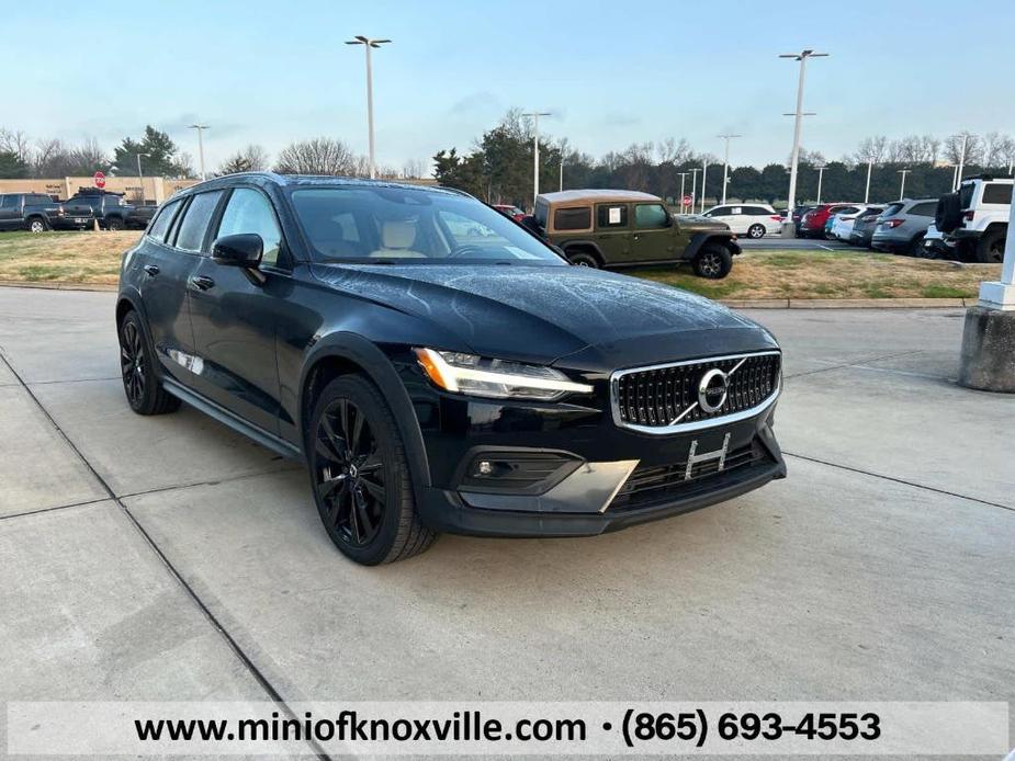 used 2021 Volvo V60 Cross Country car, priced at $30,901