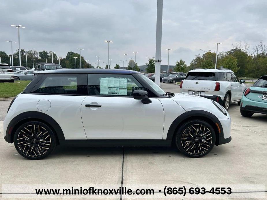 new 2025 MINI Hardtop car, priced at $39,380