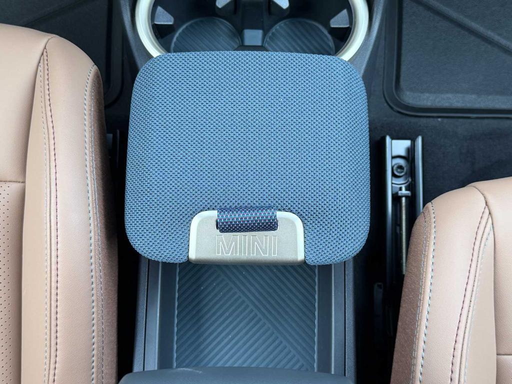 new 2025 MINI Countryman car, priced at $45,815