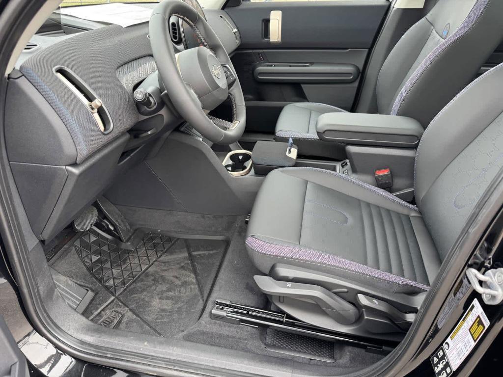 new 2025 MINI Countryman car, priced at $40,315