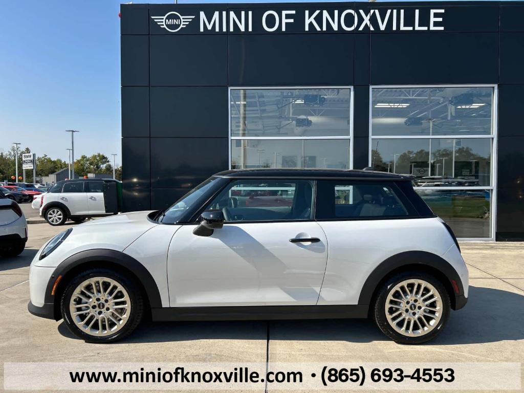 new 2025 MINI Hardtop car, priced at $38,445