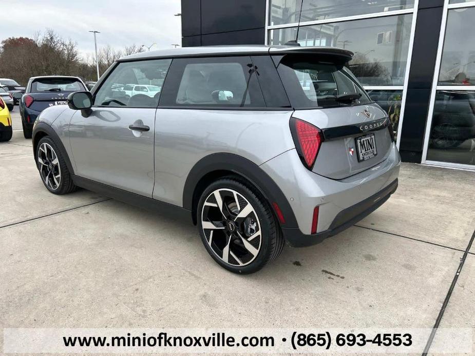 new 2025 MINI Hardtop car, priced at $37,380