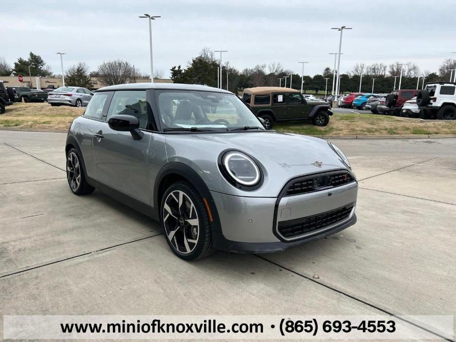 new 2025 MINI Hardtop car, priced at $37,380