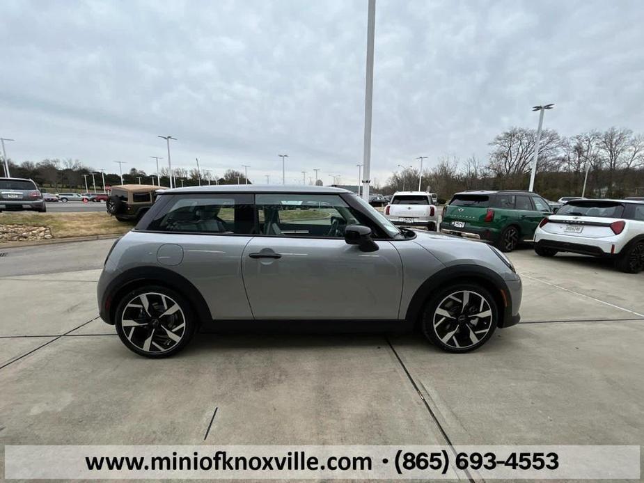 new 2025 MINI Hardtop car, priced at $37,380