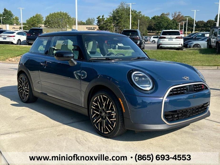 new 2025 MINI Hardtop car, priced at $38,880