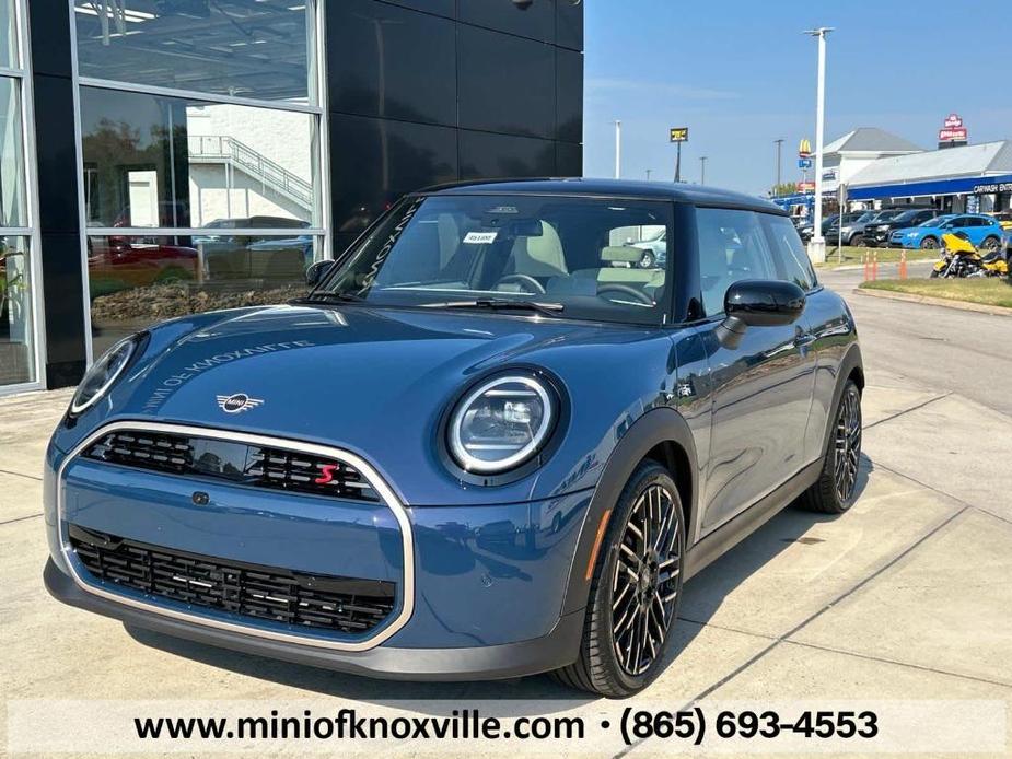 new 2025 MINI Hardtop car, priced at $38,880