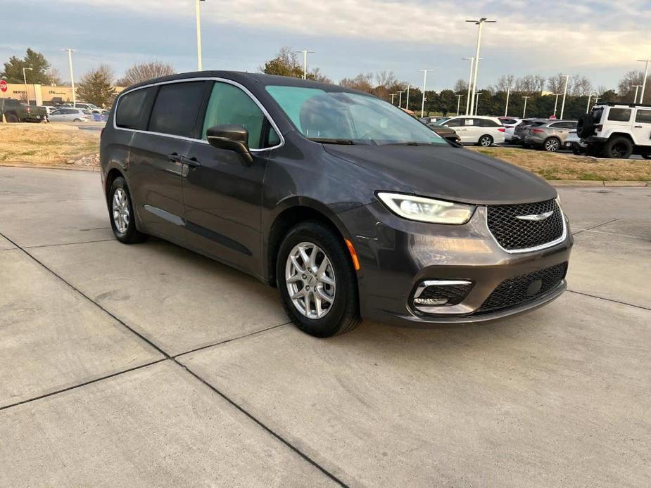 used 2023 Chrysler Pacifica car, priced at $26,901