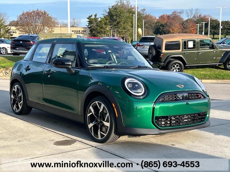 new 2025 MINI Hardtop car, priced at $38,845