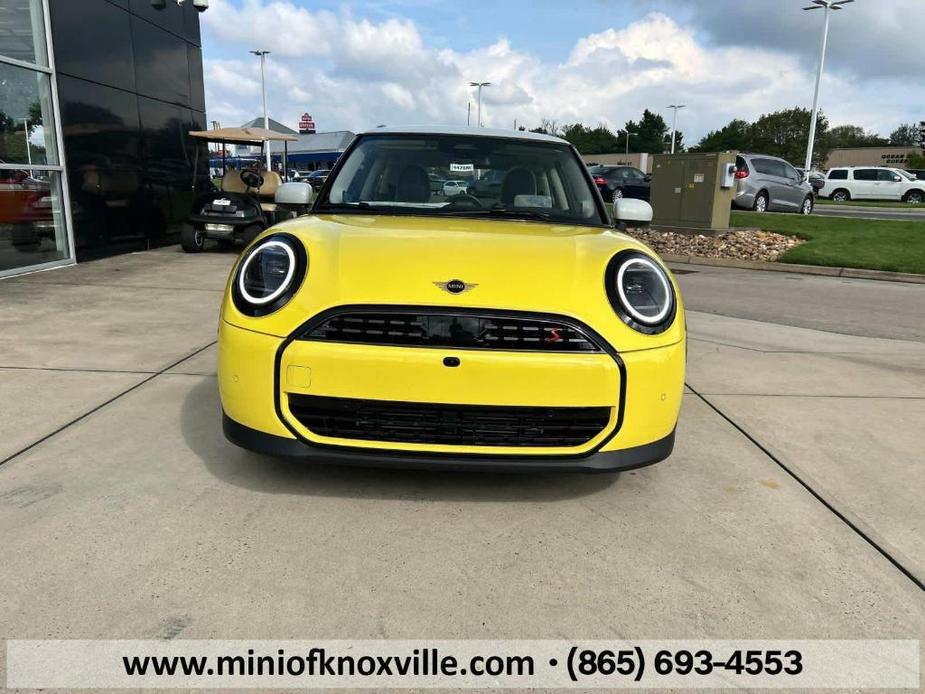 new 2025 MINI Hardtop car, priced at $37,545