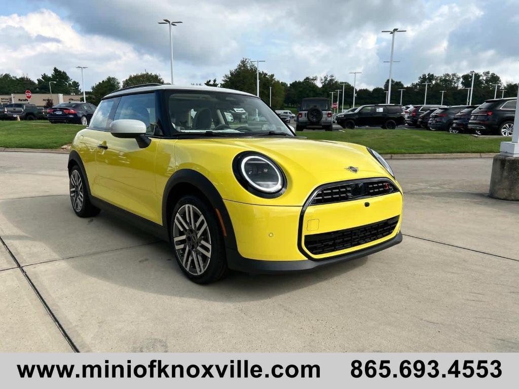 new 2025 MINI Hardtop car, priced at $37,545