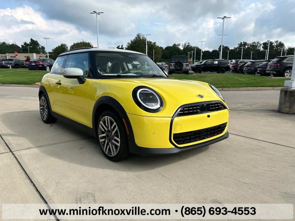 new 2025 MINI Hardtop car, priced at $37,545