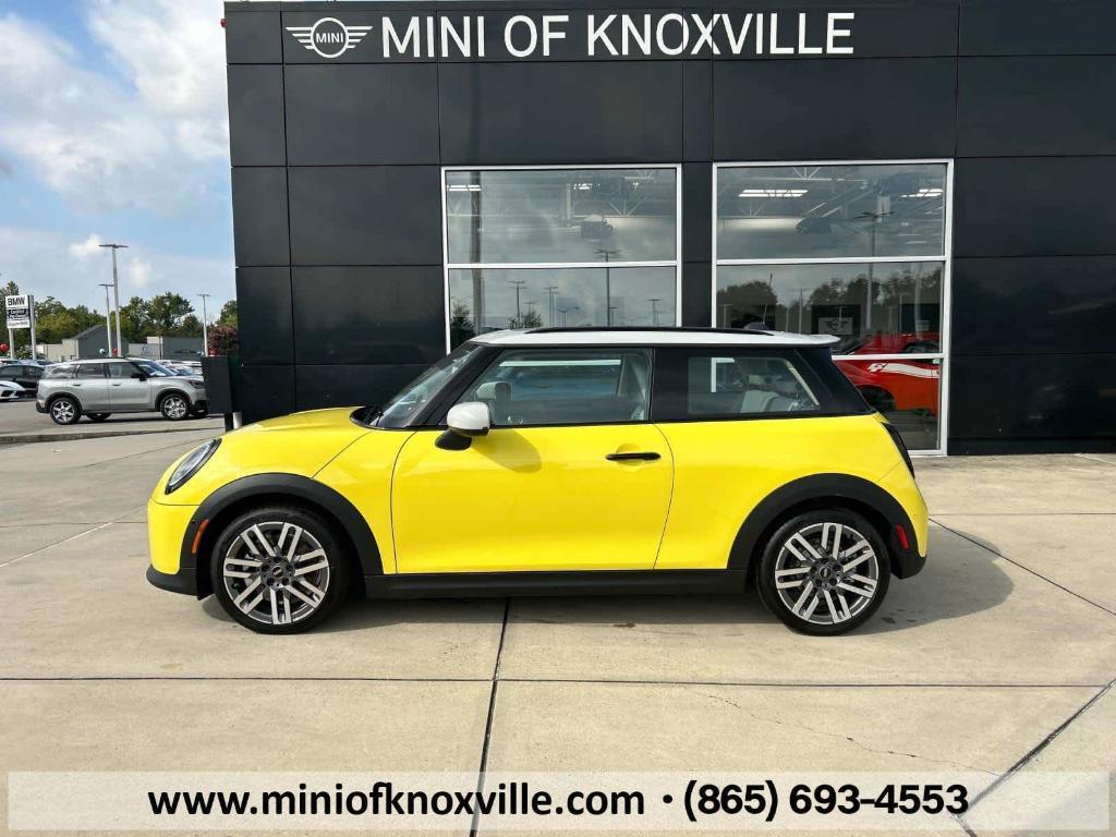 new 2025 MINI Hardtop car, priced at $37,545