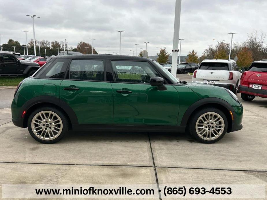 new 2025 MINI Hardtop car, priced at $38,345