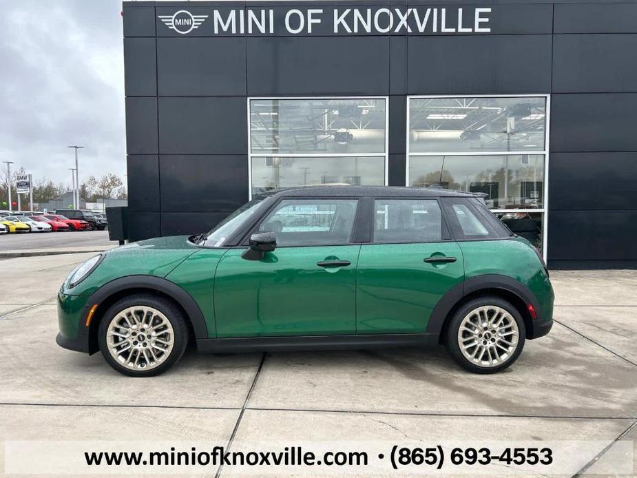 new 2025 MINI Hardtop car, priced at $38,345