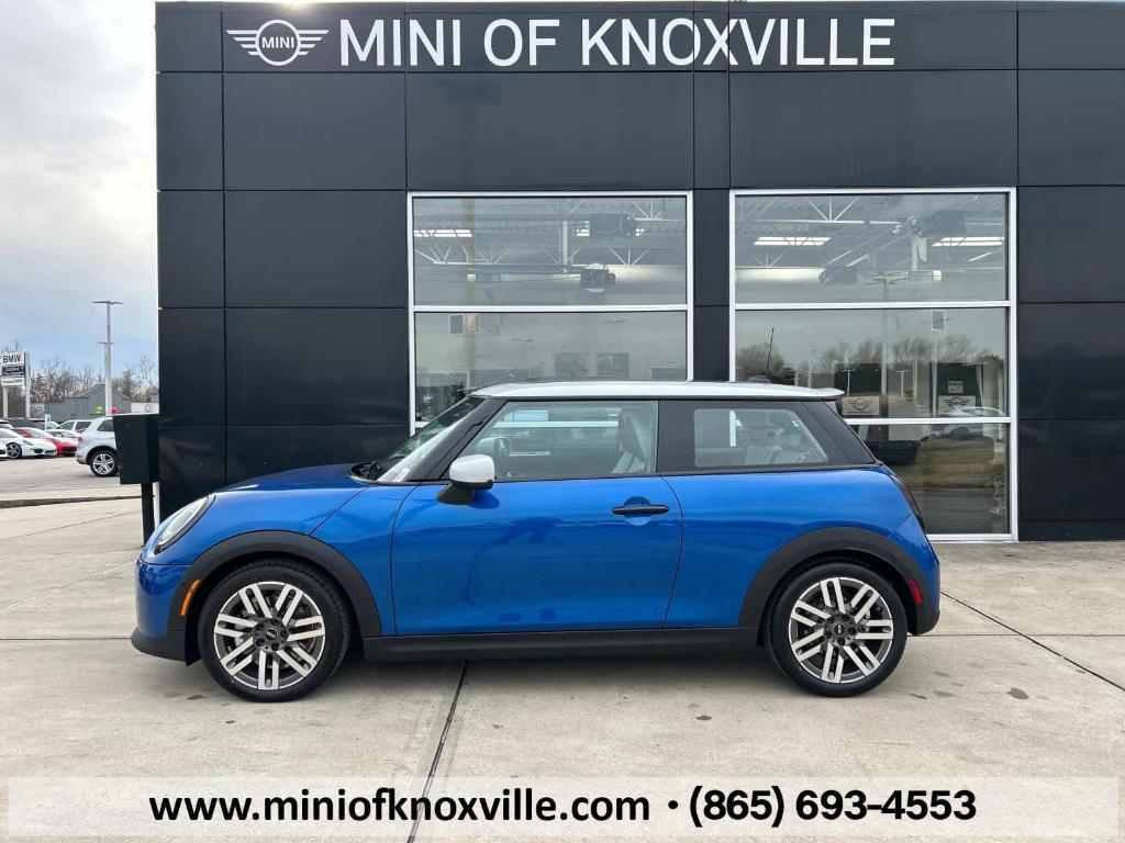 new 2025 MINI Hardtop car, priced at $35,895