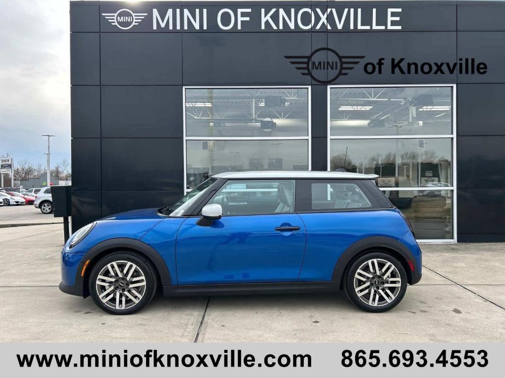 new 2025 MINI Hardtop car, priced at $35,895