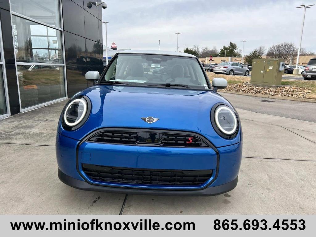 new 2025 MINI Hardtop car, priced at $35,895