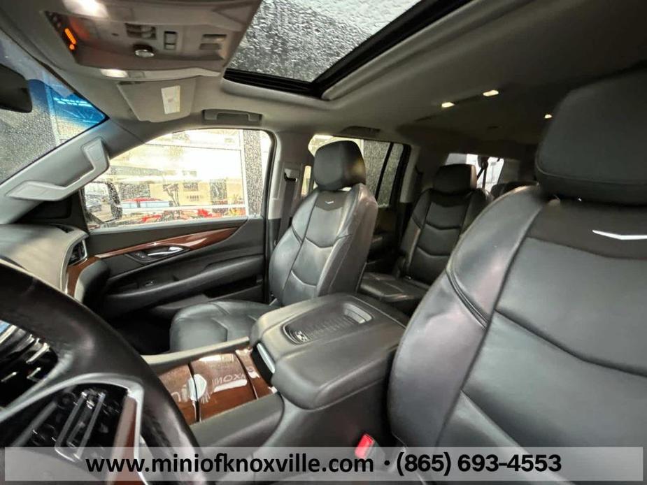 used 2019 Cadillac Escalade ESV car, priced at $32,406