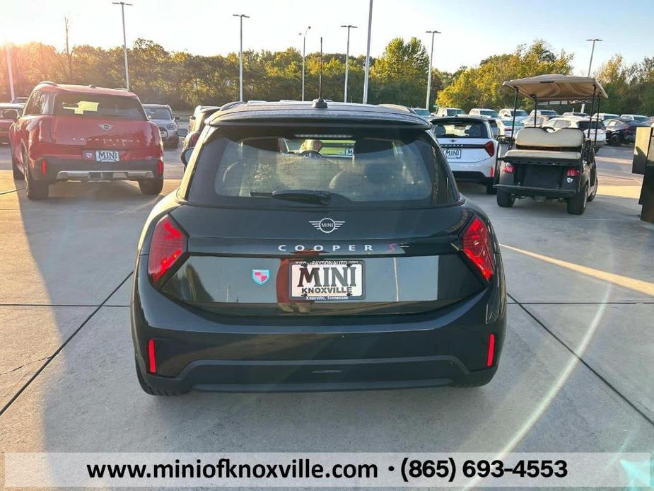 used 2025 MINI Hardtop car, priced at $31,901