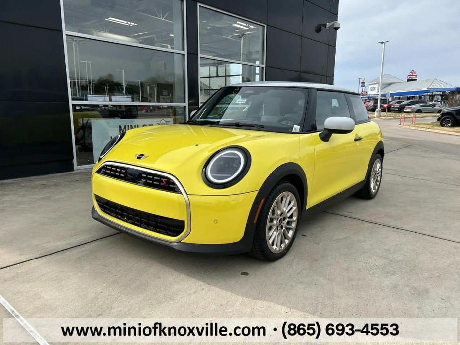 new 2025 MINI Hardtop car, priced at $35,980