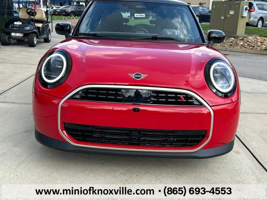 new 2025 MINI Hardtop car, priced at $38,295