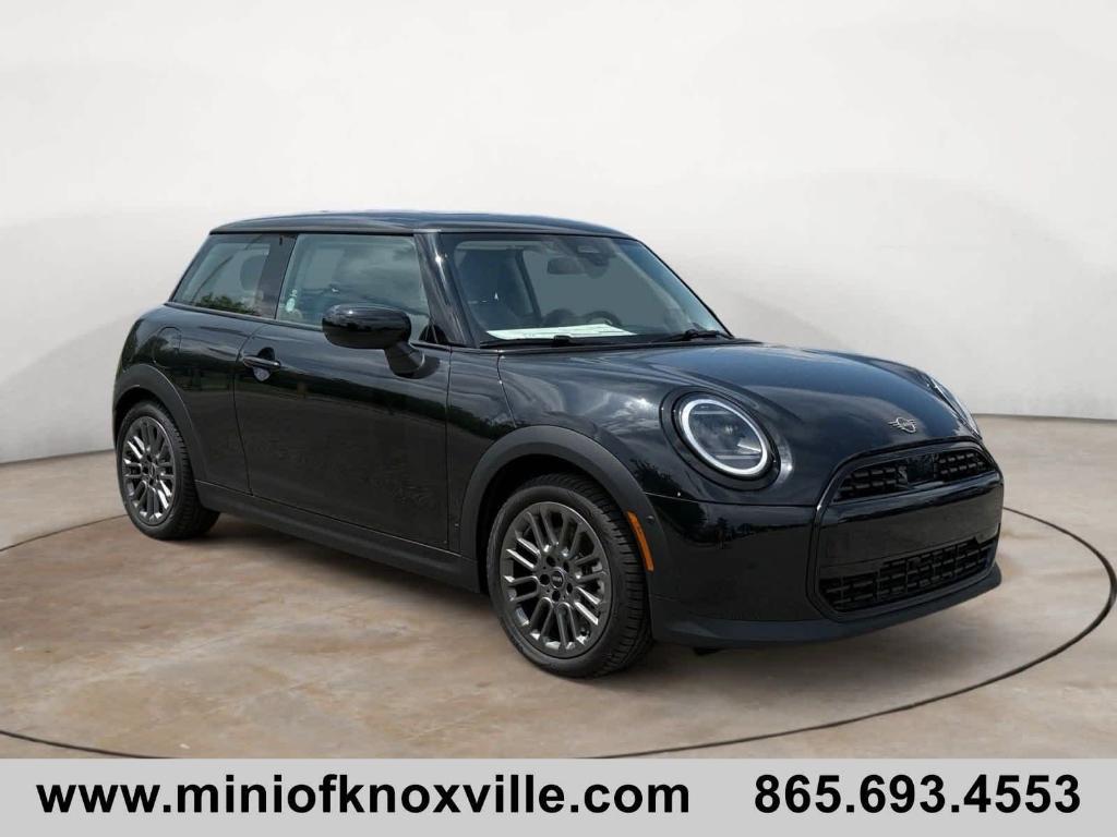 new 2025 MINI Hardtop car, priced at $32,825