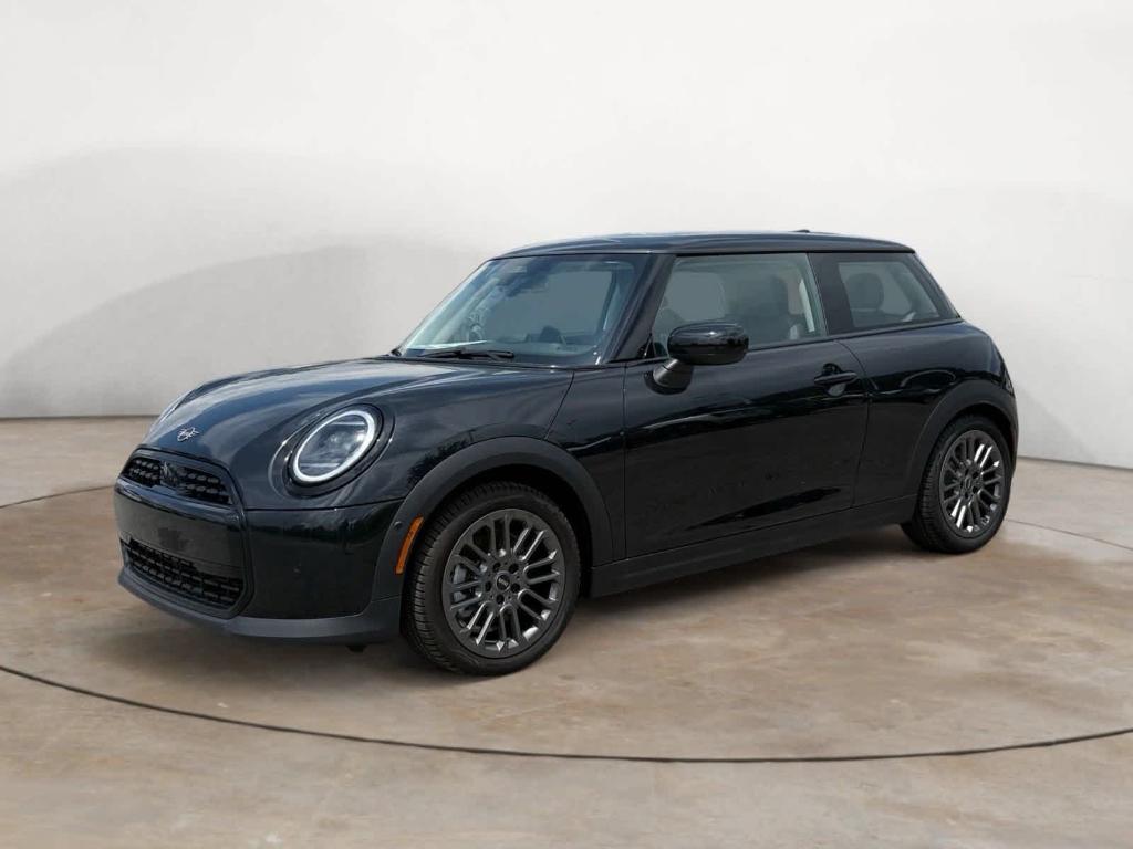 new 2025 MINI Hardtop car, priced at $32,825