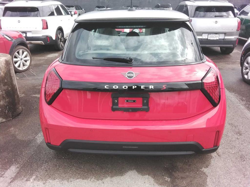 new 2025 MINI Hardtop car, priced at $37,075