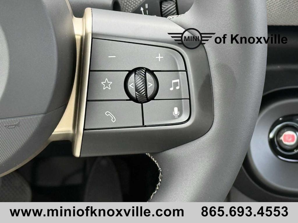new 2025 MINI Hardtop car, priced at $37,075