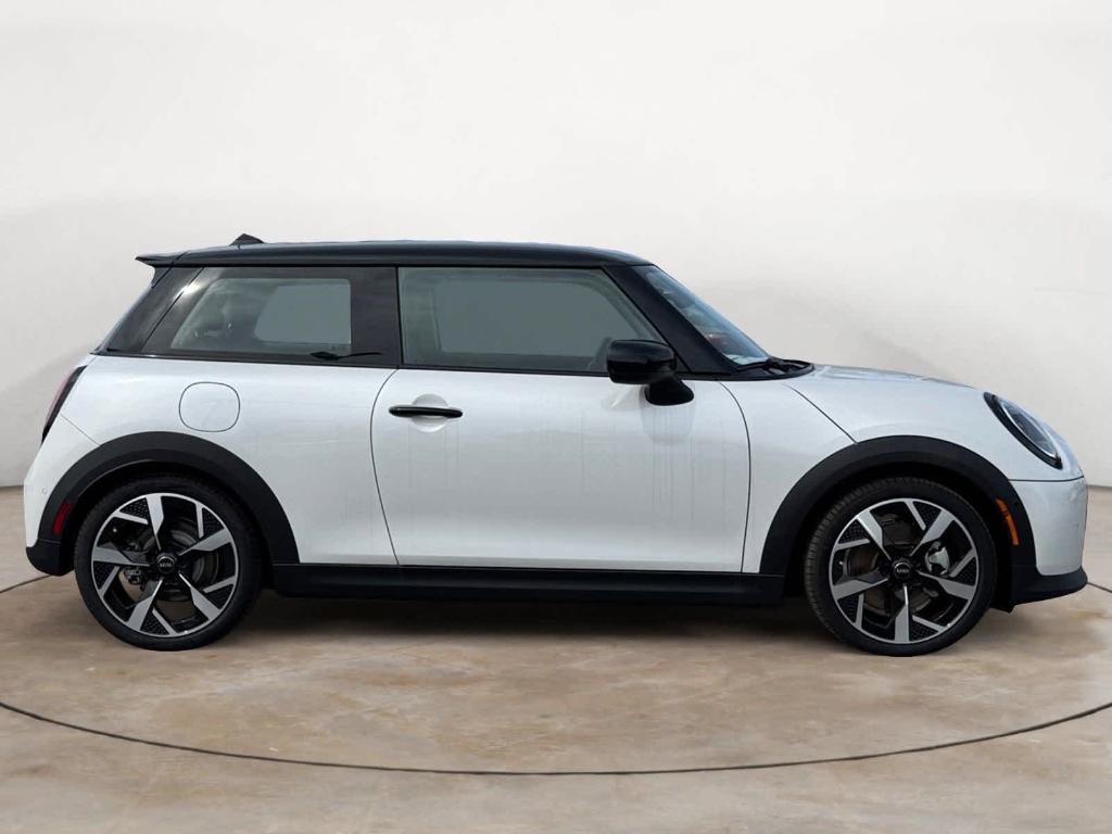 new 2025 MINI Hardtop car, priced at $38,100