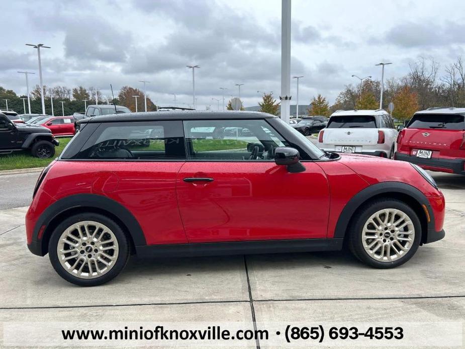 new 2025 MINI Hardtop car, priced at $32,395