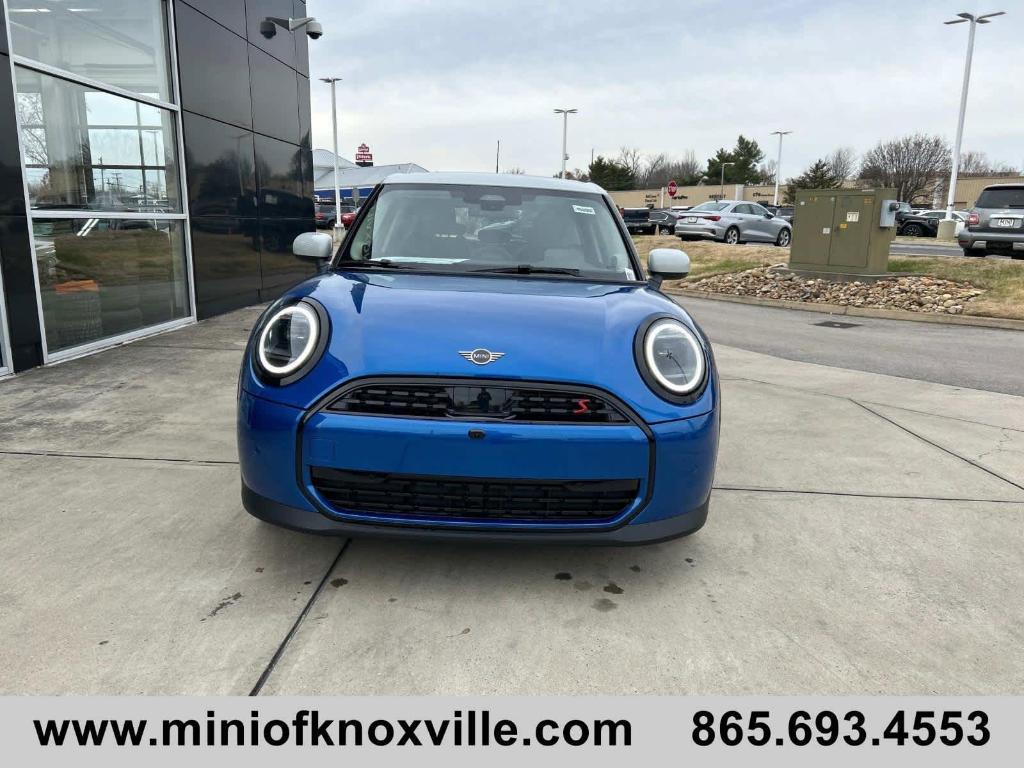 new 2025 MINI Hardtop car, priced at $38,380