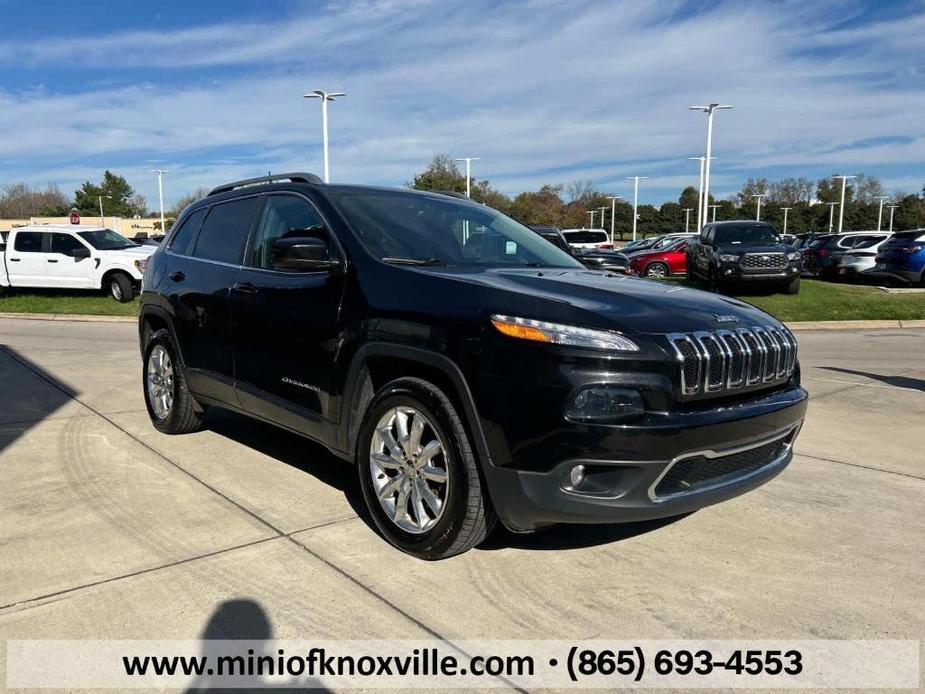 used 2016 Jeep Cherokee car, priced at $10,901