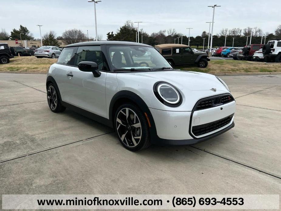 new 2025 MINI Hardtop car, priced at $37,380