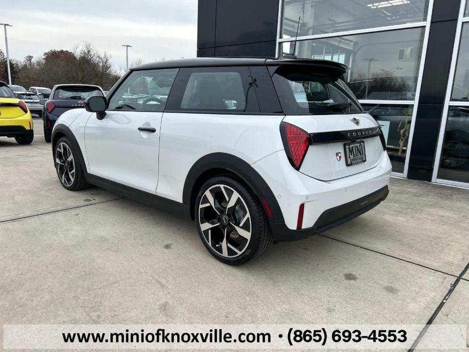 new 2025 MINI Hardtop car, priced at $37,380