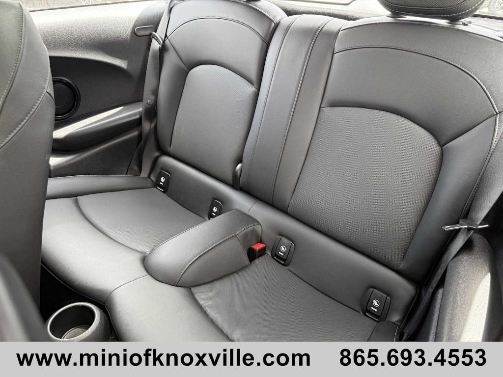 used 2022 MINI Hardtop car, priced at $27,901