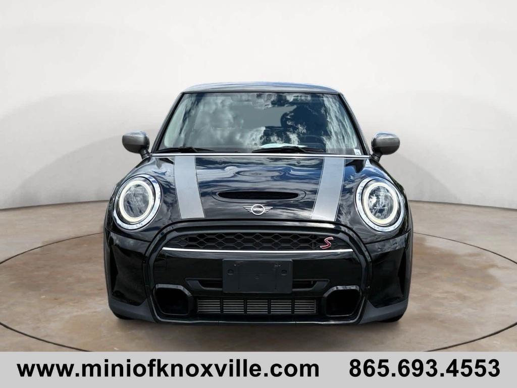 used 2022 MINI Hardtop car, priced at $27,901