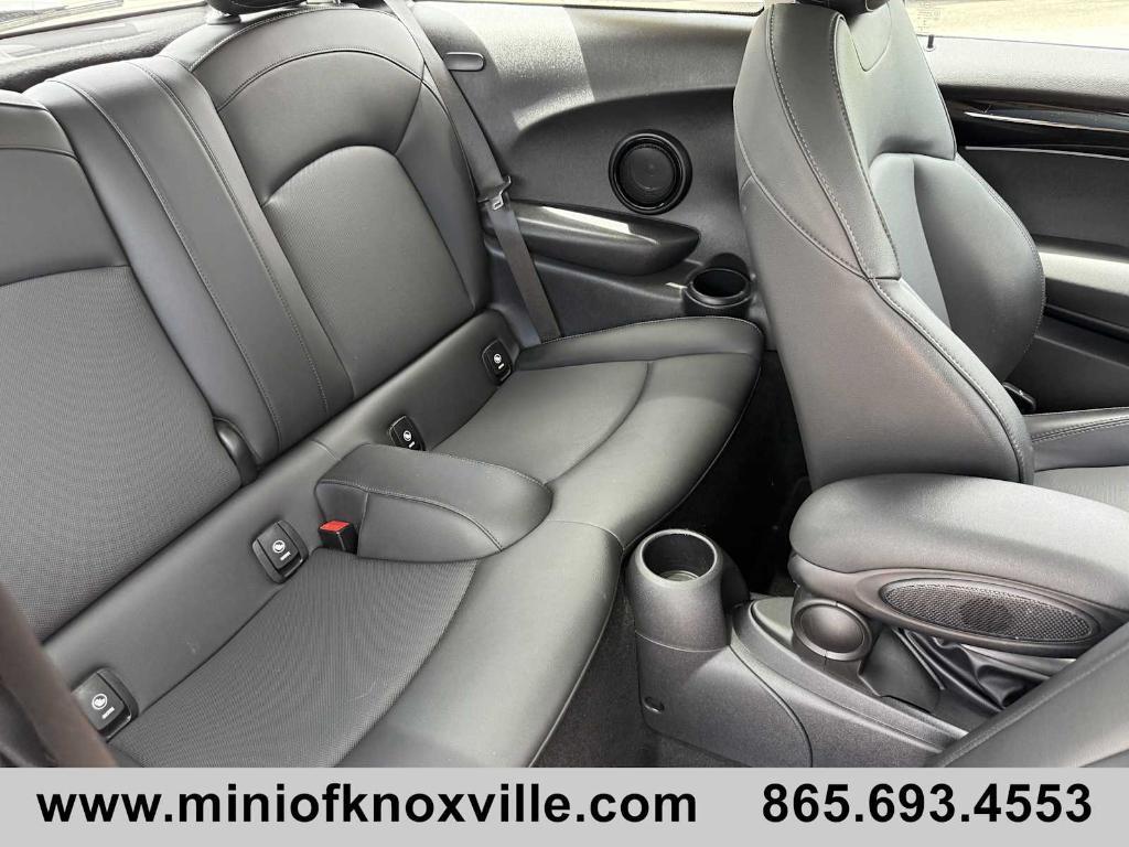 used 2022 MINI Hardtop car, priced at $27,901
