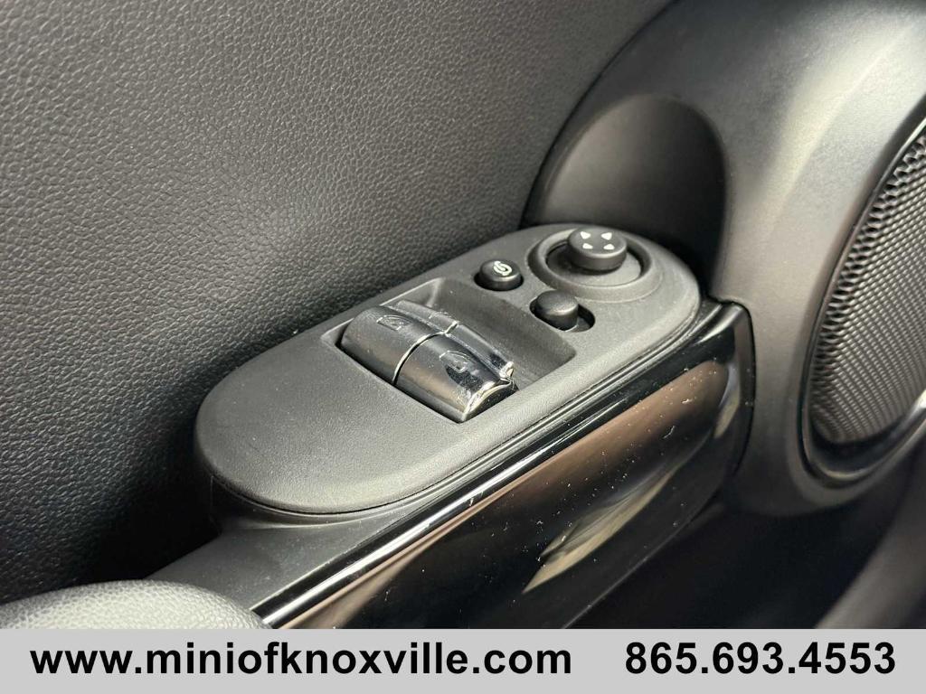 used 2022 MINI Hardtop car, priced at $27,901