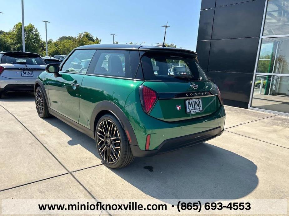 new 2025 MINI Hardtop car, priced at $39,105