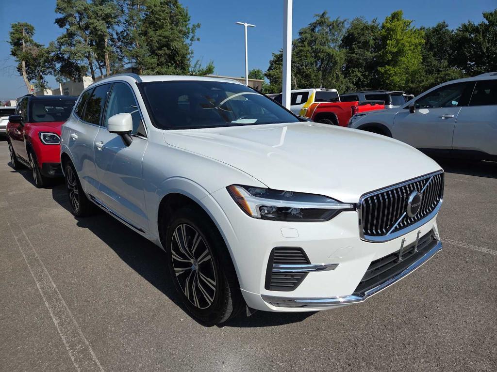 used 2022 Volvo XC60 car, priced at $39,901