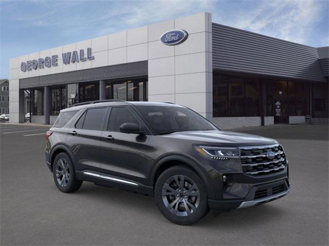 new 2025 Ford Explorer car, priced at $50,856