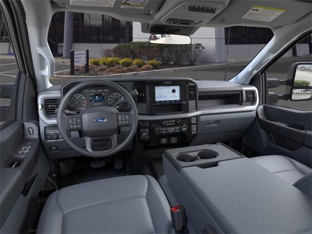 new 2025 Ford F-250 car, priced at $53,806