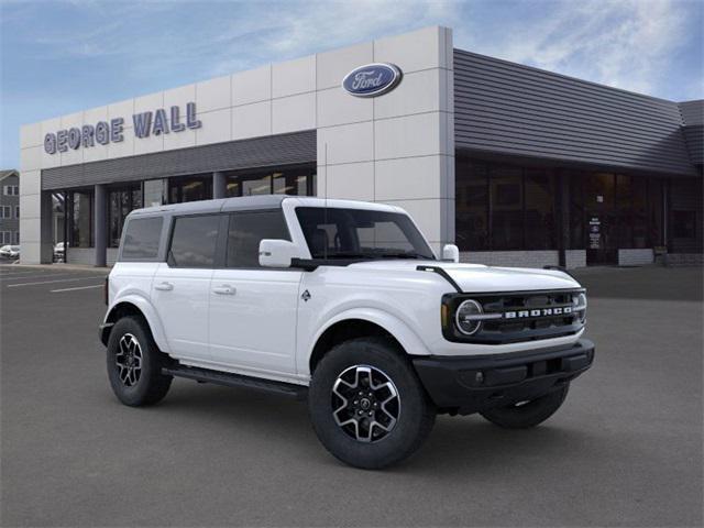 new 2024 Ford Bronco car, priced at $53,689